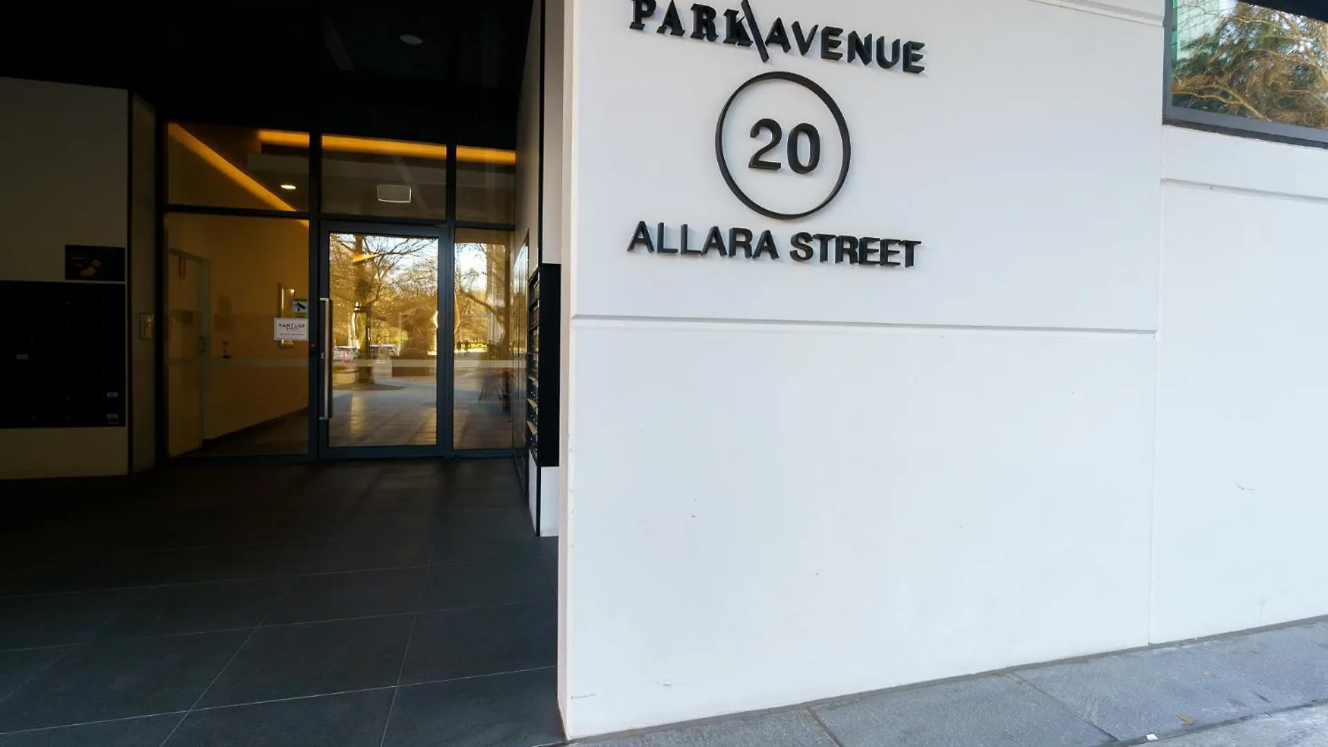 Contemporary 2Br Retreat In The Heart Of Civic Apartment Canberra