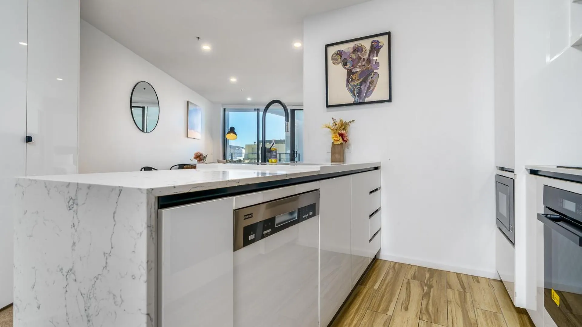 דירות קנברה Contemporary 2Br Retreat In The Heart Of Civic